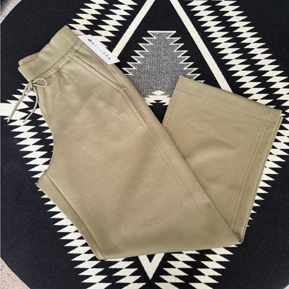 NWT - Athleta Allure High Rise Pant